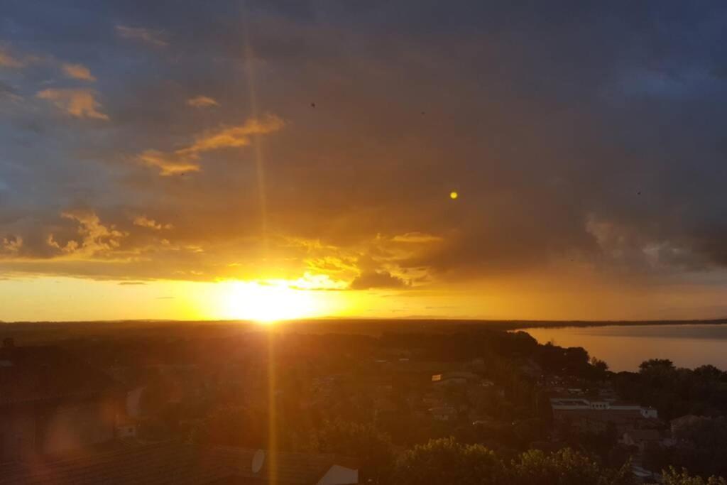 Bellavista La Tua Romantica Vacanza Sul Trasimeno Apartamento Castiglione del Lago Exterior foto